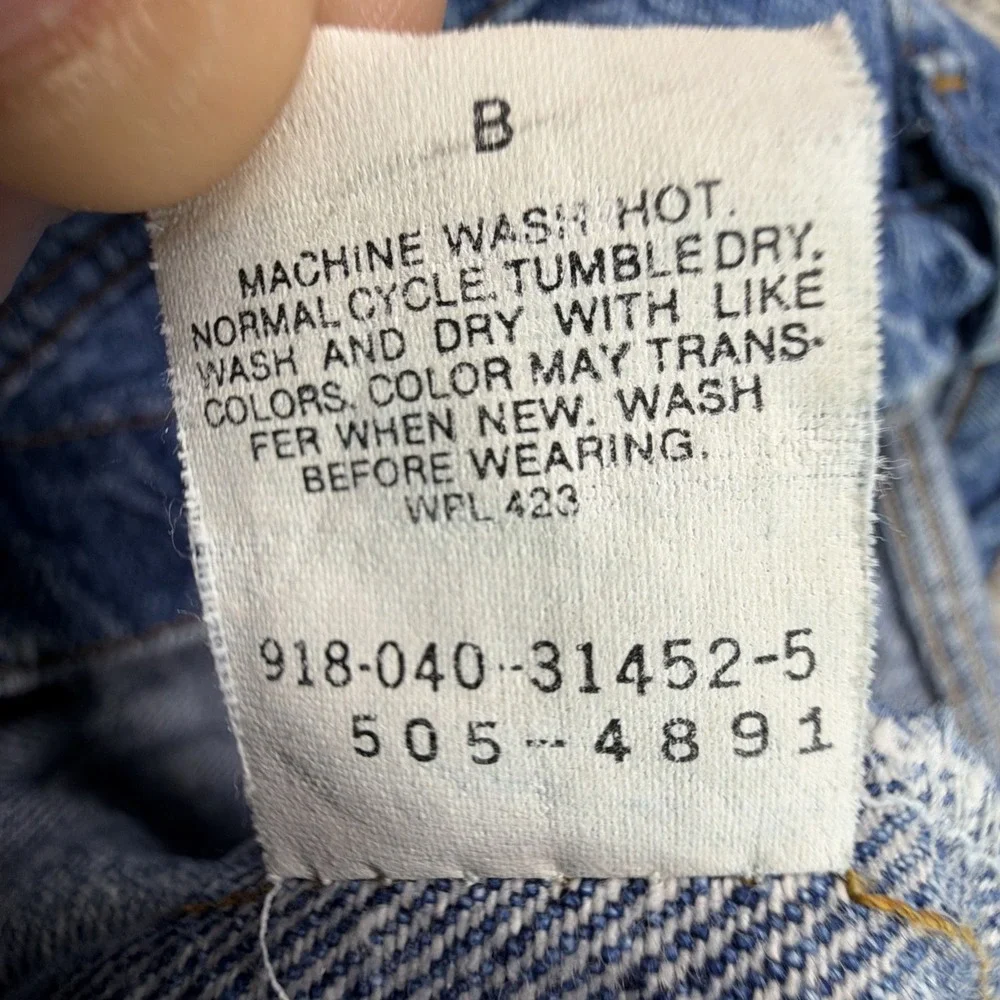 Vintage Levis 505 Jeans 42x30 (Fits 39x28) Straight Leg Made in USA HEMMED‎